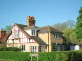 THE GREEN, WARBOROUGH.