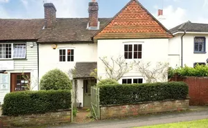 3 bedroom property in Portsmouth Road, Milford, Godalming, Surrey, GU8