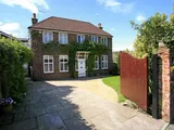 Bridge Road, Godalming, Surrey, GU7