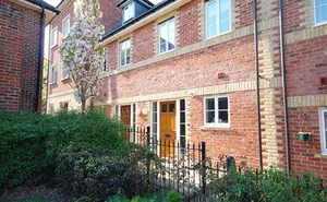 3 bedroom property in Chilbolton Avenue, Winchester, Hampshire, SO22