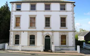 6 bedroom property in Mount Sion, Tunbridge Wells, Kent, TN1