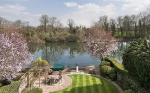 5 bedroom property in Fishery Road, Maidenhead, Berkshire, SL6