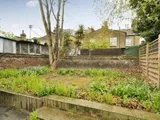 Bloemfontein Road, Shepherds Bush, W12
