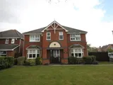 Collins Gardens, Ash, GU12