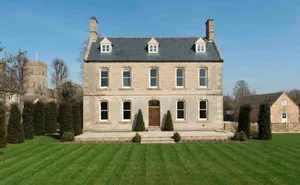 6 bedroom property in Evenlode
