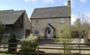 4 bedroom property in Upper Rissington
