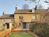 Naunton
