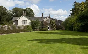 8 bedroom property in Forfar, Angus
