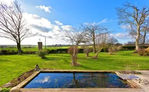 4 bedroom property in Grimston, Leicestershire