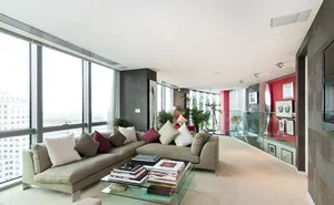 2 bedroom property in West India Quay, 26 Hertsmere Road, Canary Wharf, London
