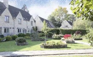 2 bedroom property in Station Road
