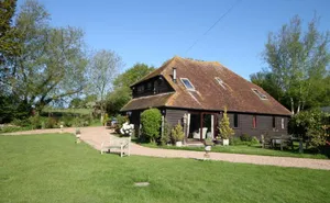 4 bedroom property in Spots Lane, Smallhythe, Tenterden