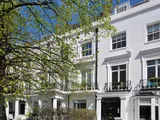EARLS COURT ROAD, KENSINGTON, W8