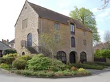 8 Hayes End Manor, South Petherton