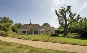 4 bedroom property in Holbrook Park, Old Holbrook, Horsham, West Sussex