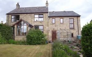 4 bedroom property in Howden Le Wear
