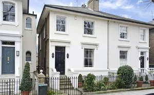 4 bedroom property in Addison Avenue, Notting Hill, Holland Park, London
