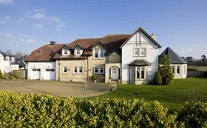 5 bedroom property in Newlands, Kirknewton, West Lothian
