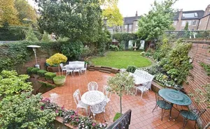 6 bedroom property in Melbury Road, Holland Park, London, UK
