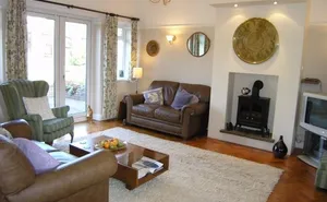 4 bedroom property in Pantmawr Road, Rhiwbina, Cardiff