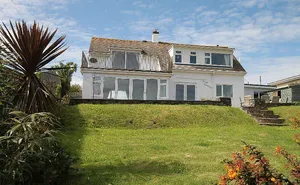 4 bedroom property in South Milton