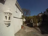 1 Bedroom House in City Centre with Parking