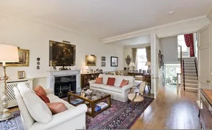 6 bedroom property in Argyll Road, Kensington, London
