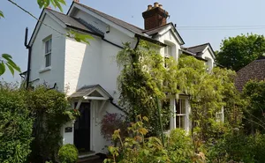 4 bedroom property in East Clandon