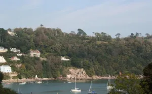 2 bedroom property in Dartmouth