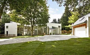 5 bedroom property in Peppard Lane, Henley On Thames, Oxforshire
