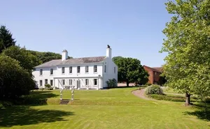 6 bedroom property in Alfrick, Worcester, Worcestershire
