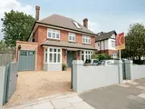 Creswick Road, Acton