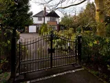 Higher Lane, Lymm