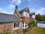 4 bedroom Detached House in West Chiltington