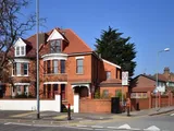 Aldersbrook Road, LONDON