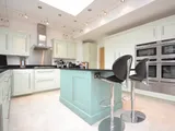 Hollydale Drive Bromley BR2