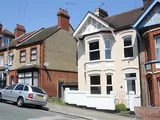 Russell Rise, Luton